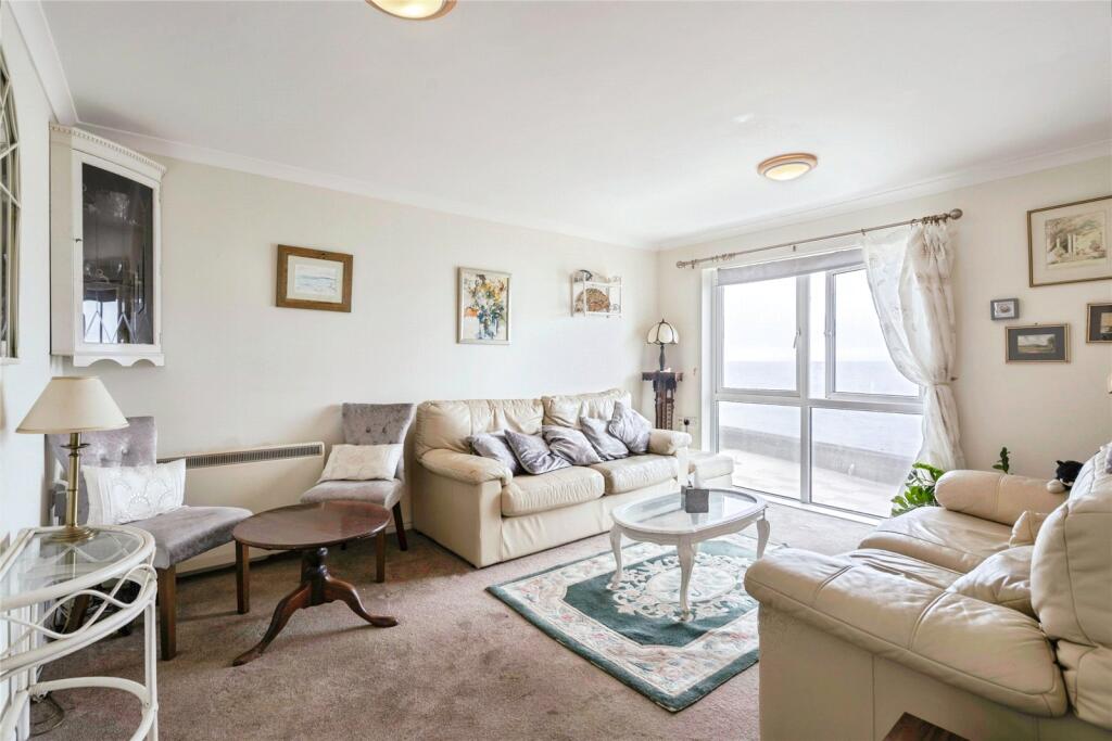Apartment in Chichester, Selsey - View 2