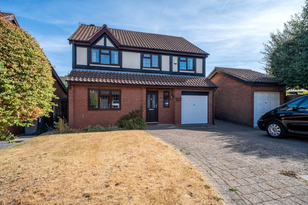 Main image of property: Regency Court, Dunstable, Bedfordshire, LU6