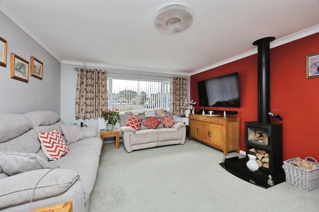 Walnut Close, Foulden photo 2