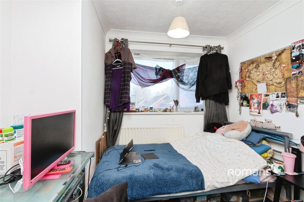 Main image of property: Whitmore Green, Farnham, GU9