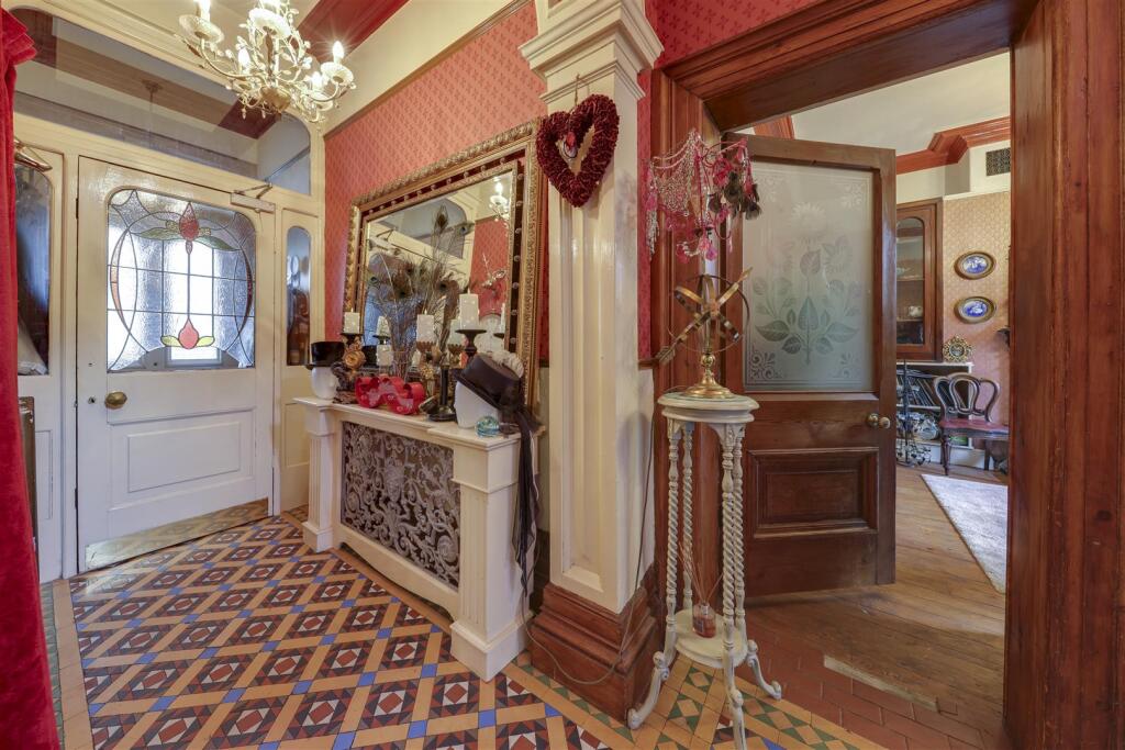 房产图片 6 - 伯恩利，兰开夏郡，皮卡迪利路