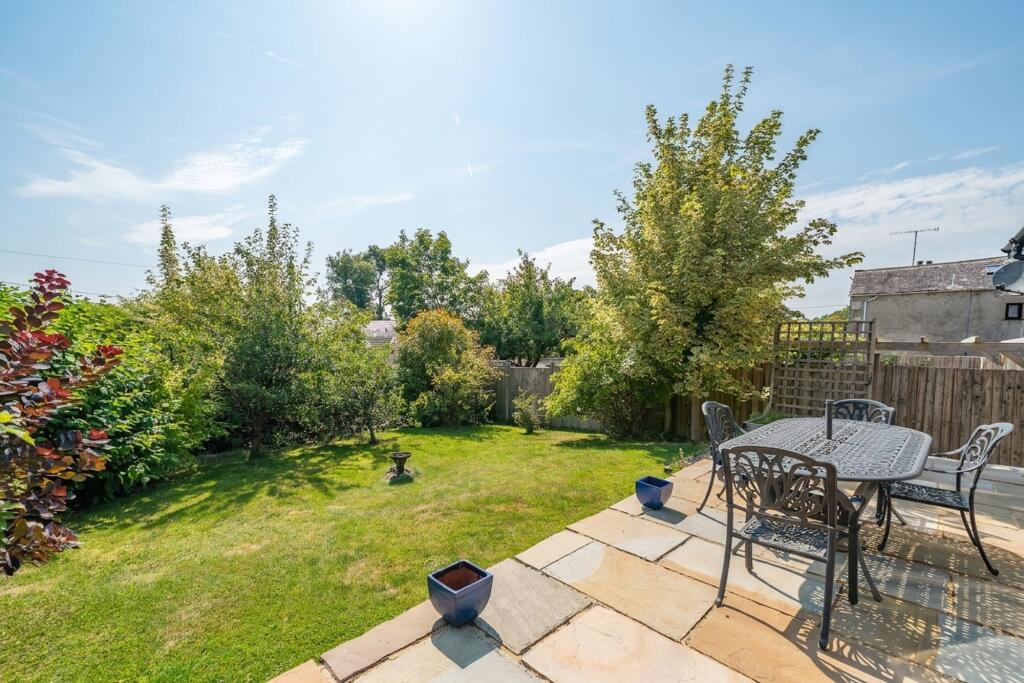 House in Lancaster - View 2