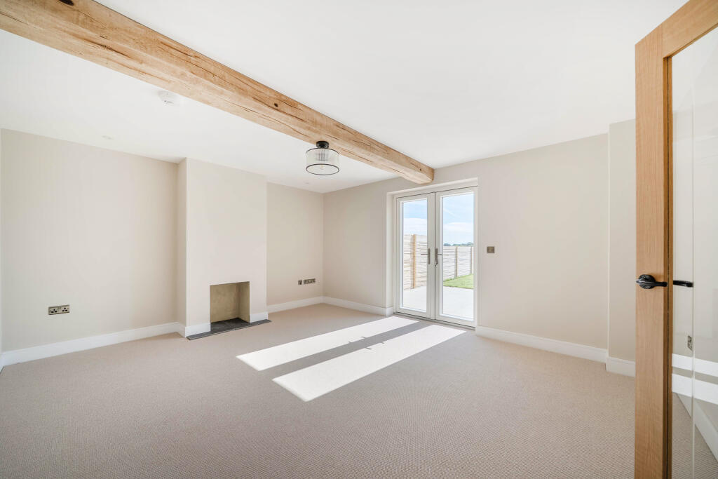 House in Swindon - View 4
