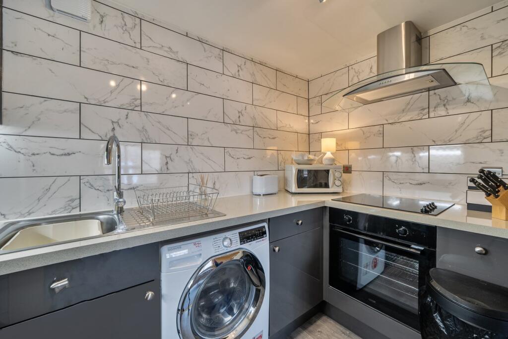 Additional image 10 of Vineys Yard, Bruton, BA10