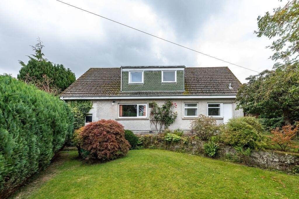4-bed detached on Scorrybrae, Goslawdales, Selkirk, TD7 4EP, £325,000