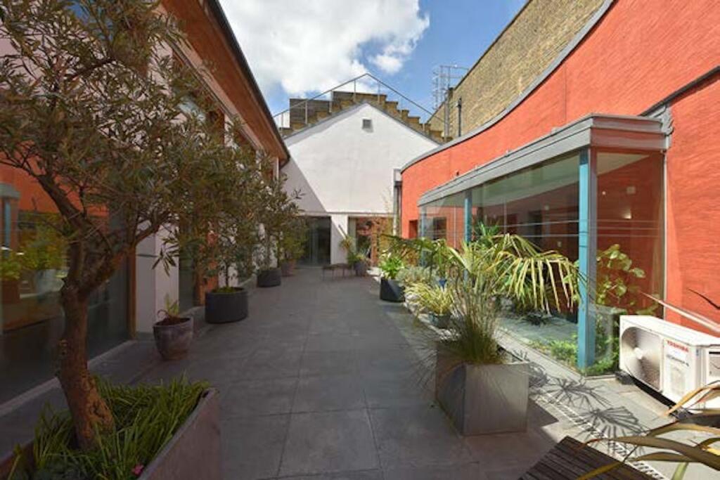 Main image of property: W10 Studios, 2-4 Exmoor Street, London, W10 6BD