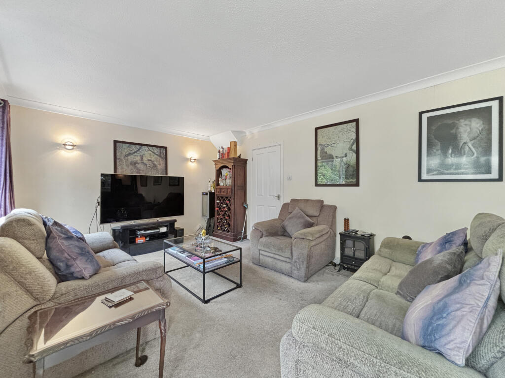 House in Stevenage - View 4