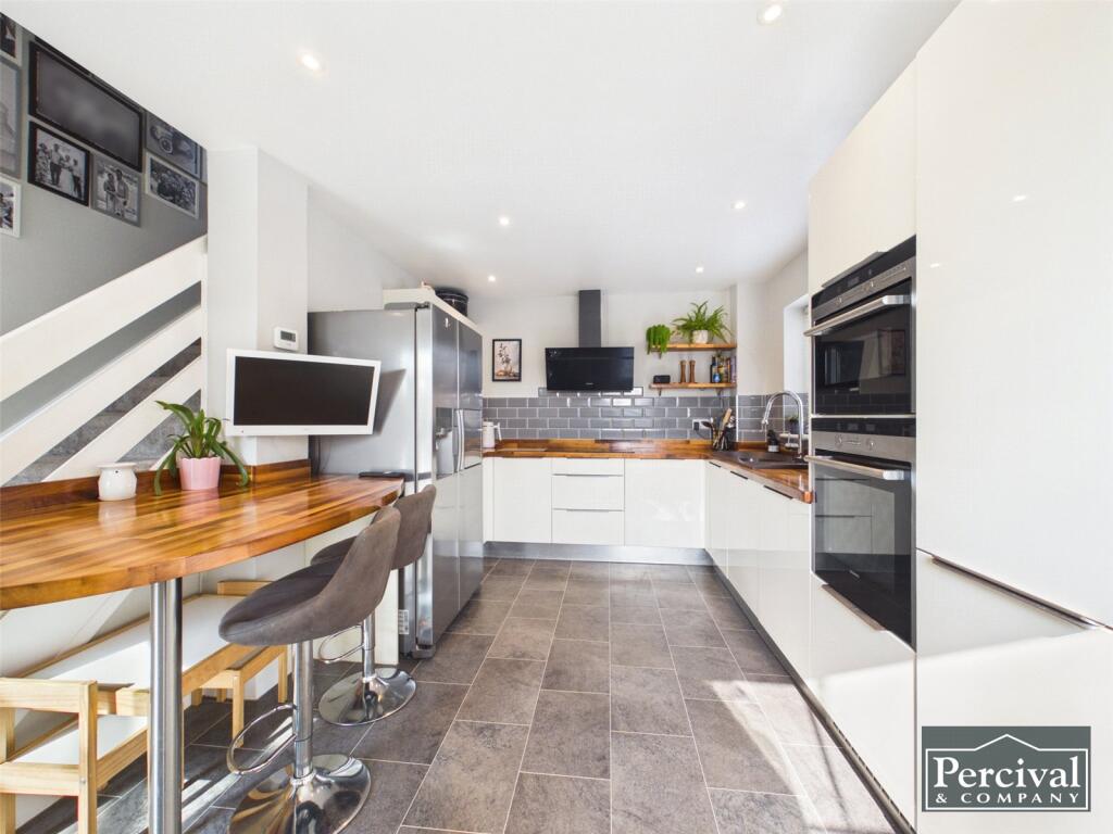 Hunt Road, Earls Colne, Colchester, Essex, CO6 photo 2