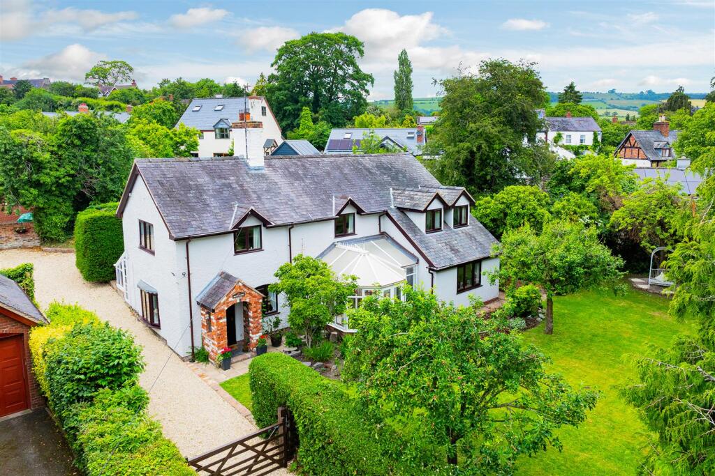 4-bed detached on Brook House, Worthen, Shrewsbury, SY5 9HW, £625,000