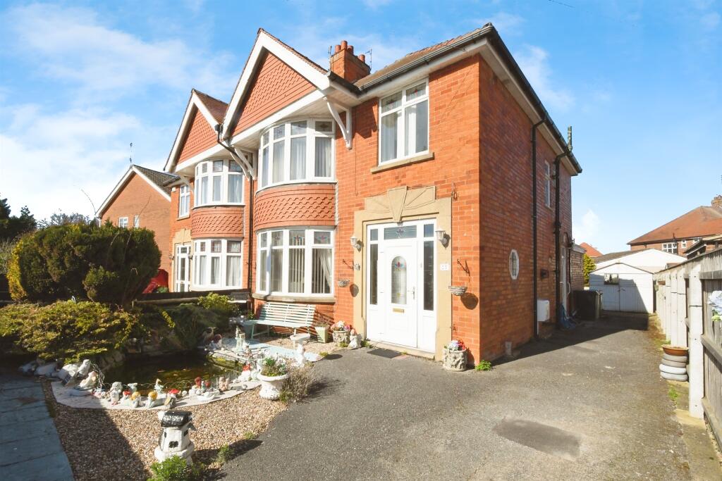 Main image of property: Castleton Boulevard, Skegness