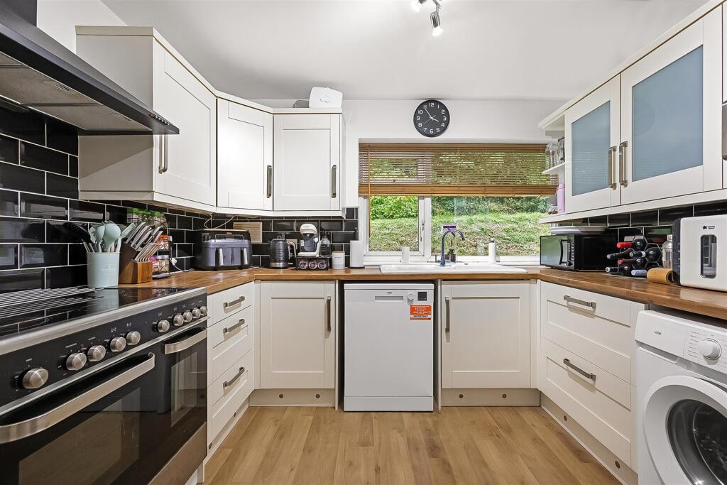 Beechwood Road, Caterham - View 4