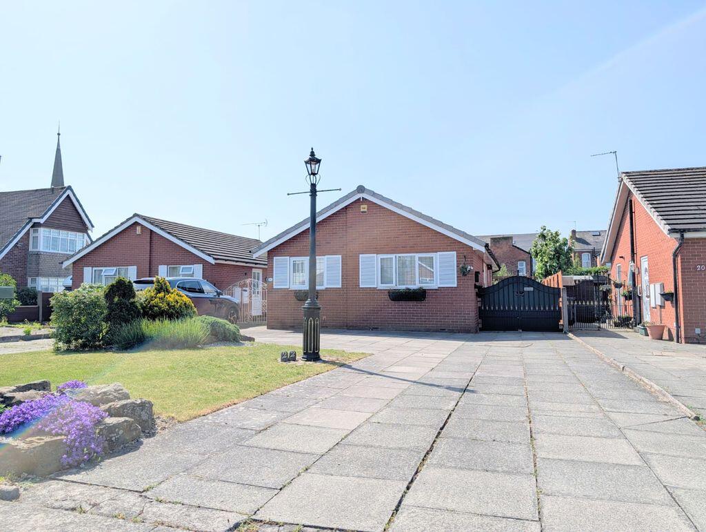 Main image of property: Golf Open 2026 - Clive Lodge, Birkdale - Sleeps Five - Detached Bungalow