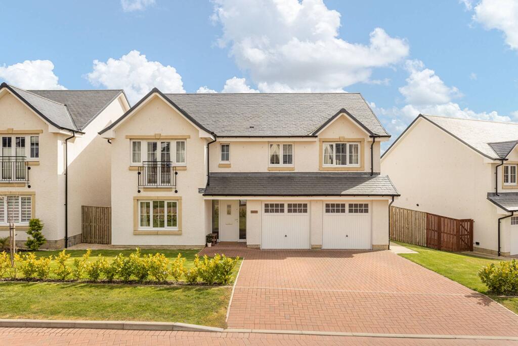 Main image of property: 34 Bluebell Drive, Penicuik, EH26 0GY