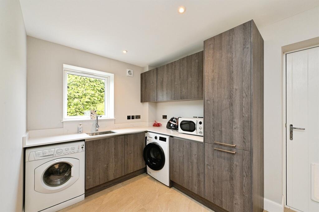 House in Peterborough - View 5