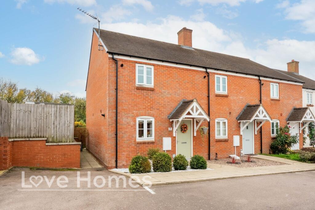 2-bed terraced on Nottingham Close, Ampthill, £340,000
