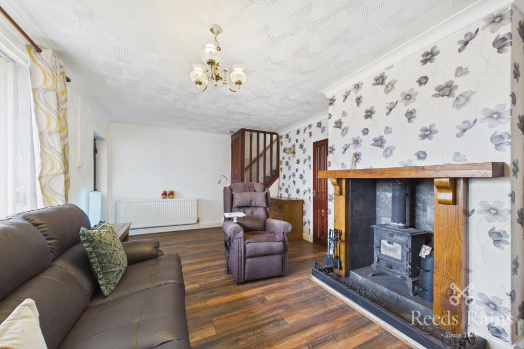 Addison Square, Dinnington, Sheffield, South Yorkshire, S25 photo 3