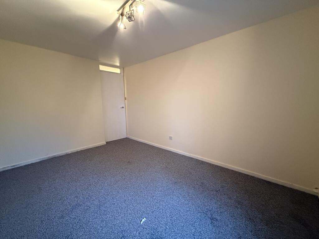 Apartment in Wolverhampton - View 5