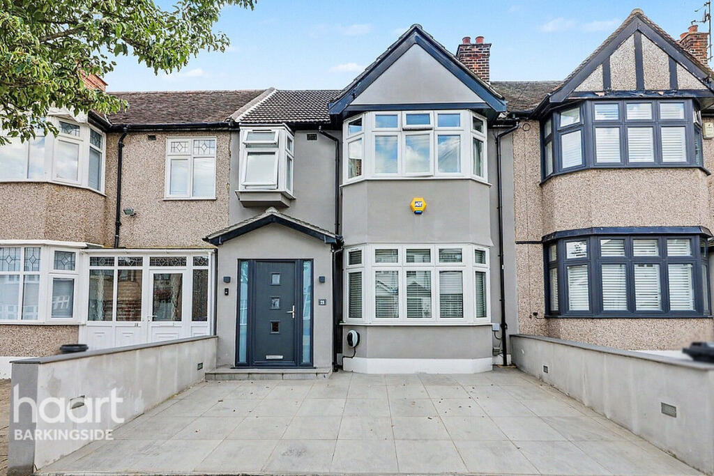Main image of property: Oakleafe Gardens, Barkingside