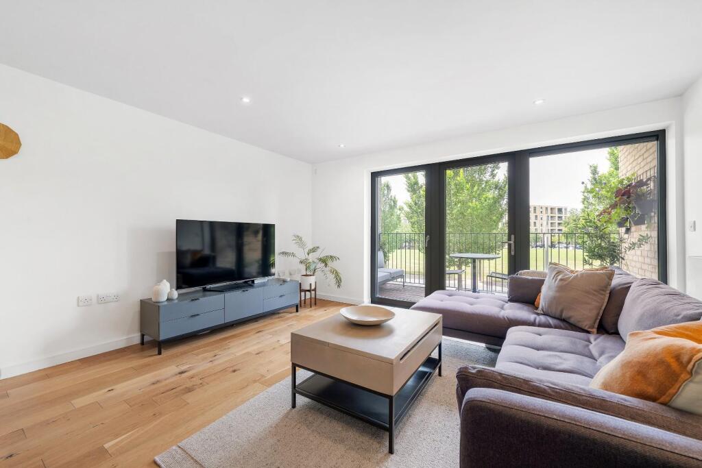 Apartment in London, Myatt's Fields, Loughborough Junction - View 5