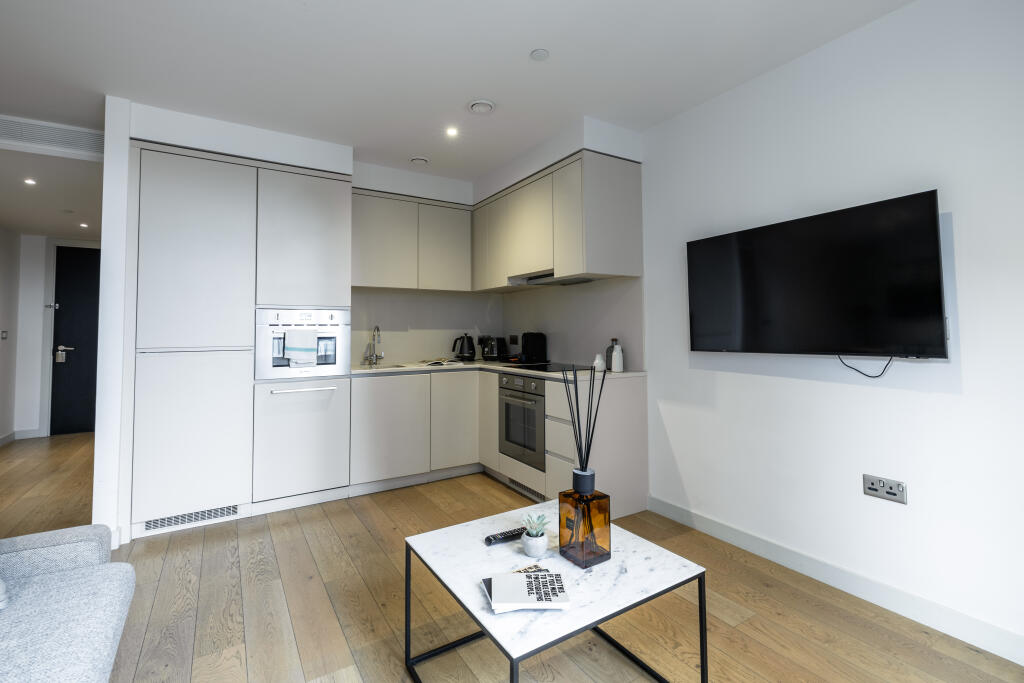 Apartment in Manchester - View 4