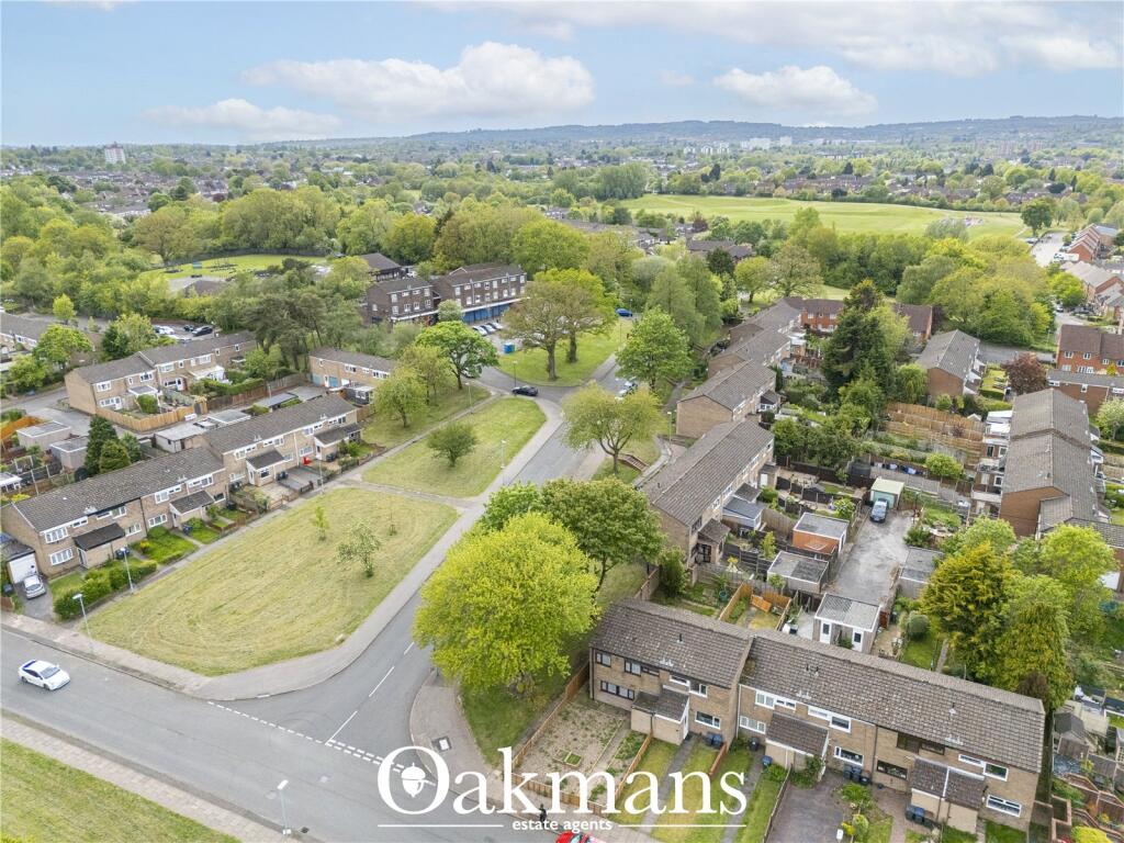 House in Birmingham, Kings Norton - View 2