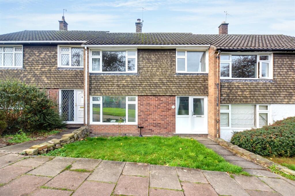 3-bed terraced on Meredith Court, Stapleford, Nottingham, £200,000