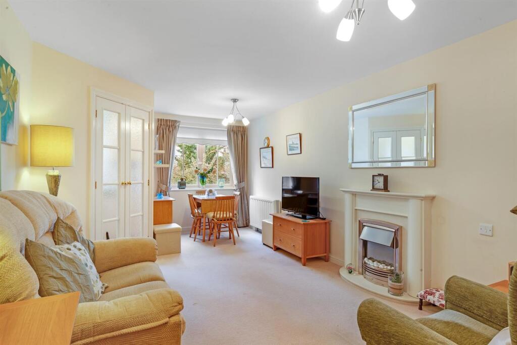 Main image of property: Junction Road, Warley, CM14 5FG