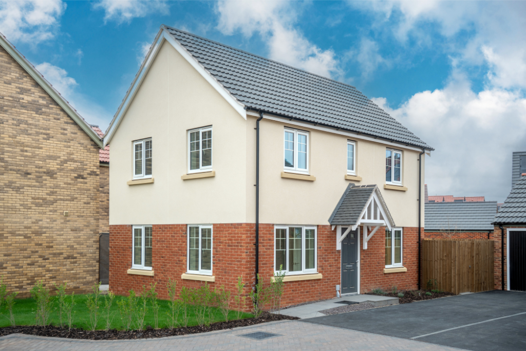 3-bed detached on The Quadrant, 2 Wilson Road, PE21 7FU, £259,950
