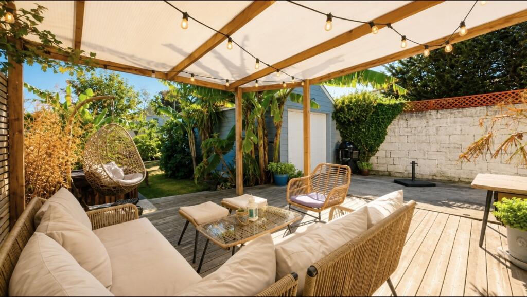 House in Plymouth - View 2
