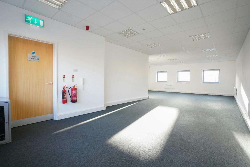 Unit 2 Benford Court10.jpg