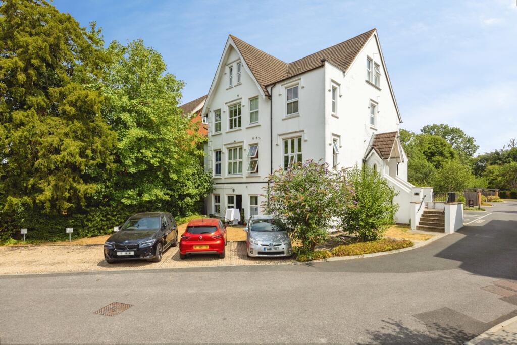 Main image of property: London Road, Guildford, Surrey, GU1