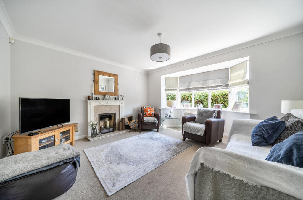 House in Test Valley, Knightwood Park, Valley Park - View 2