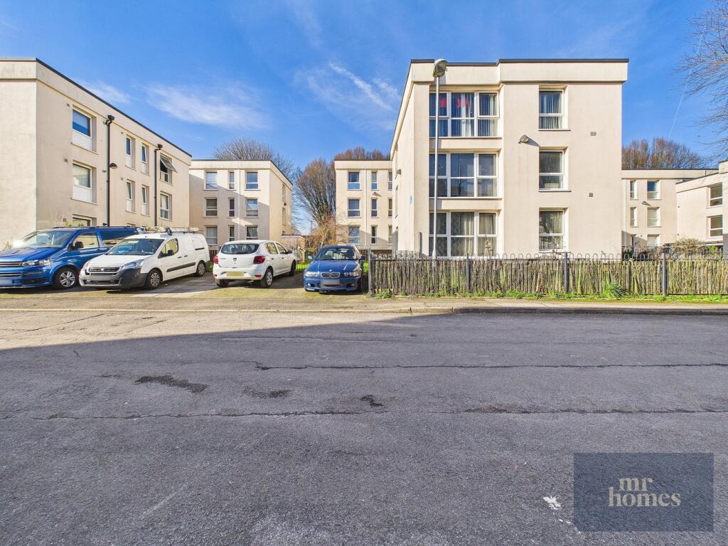 Main image of property: Caerau Court Road, Caerau, Cardiff, CF5