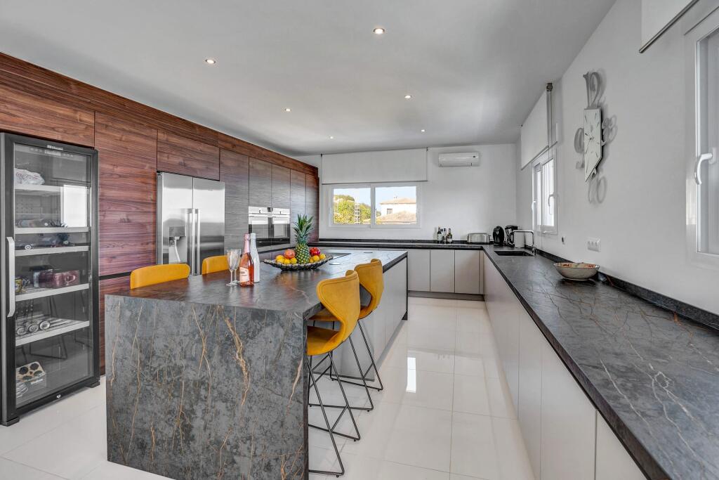 Main image of property: Valencia, Alicante, Javea