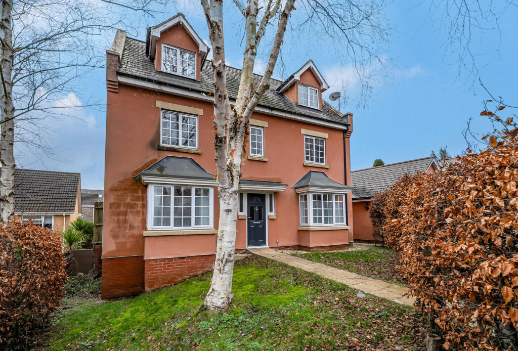 Main image of property: Theynes Croft, Long Ashton, Bristol, BS41