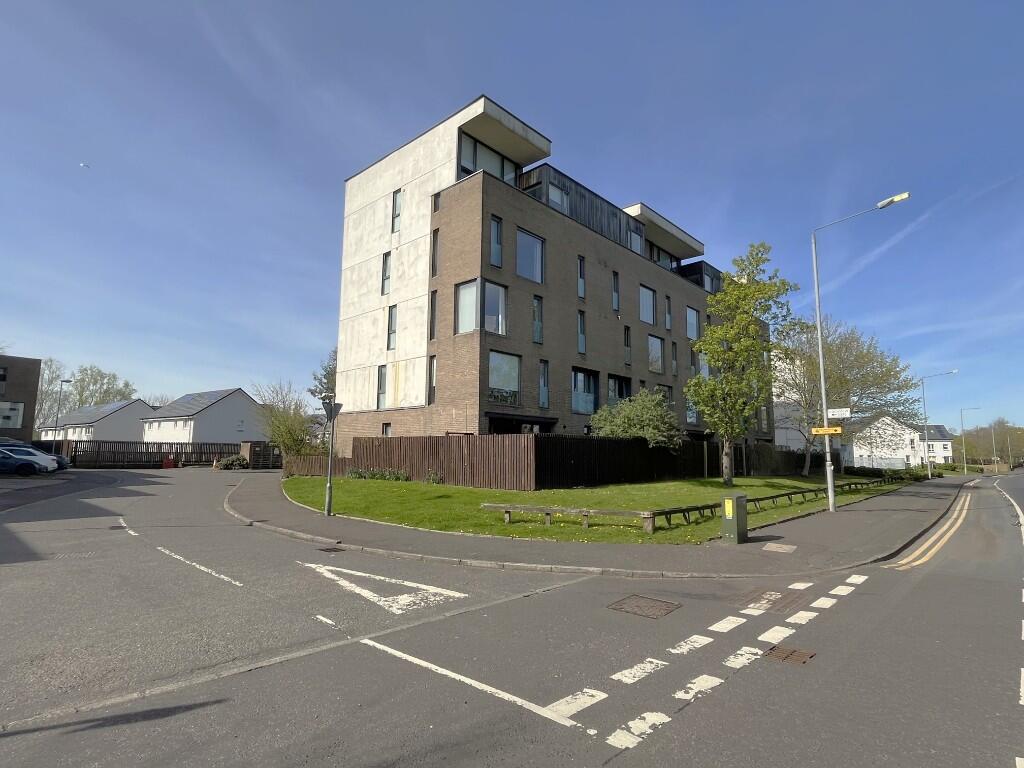 Main image of property: Lochview Gate, Hogganfield, Glasgow, G33