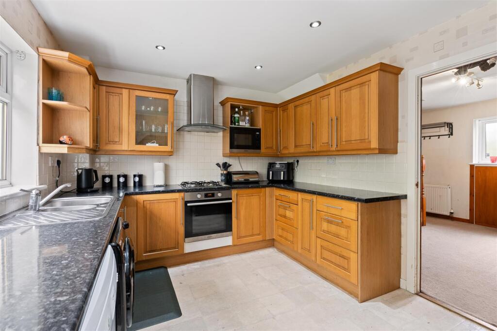 House in Livingston, Dedridge - More