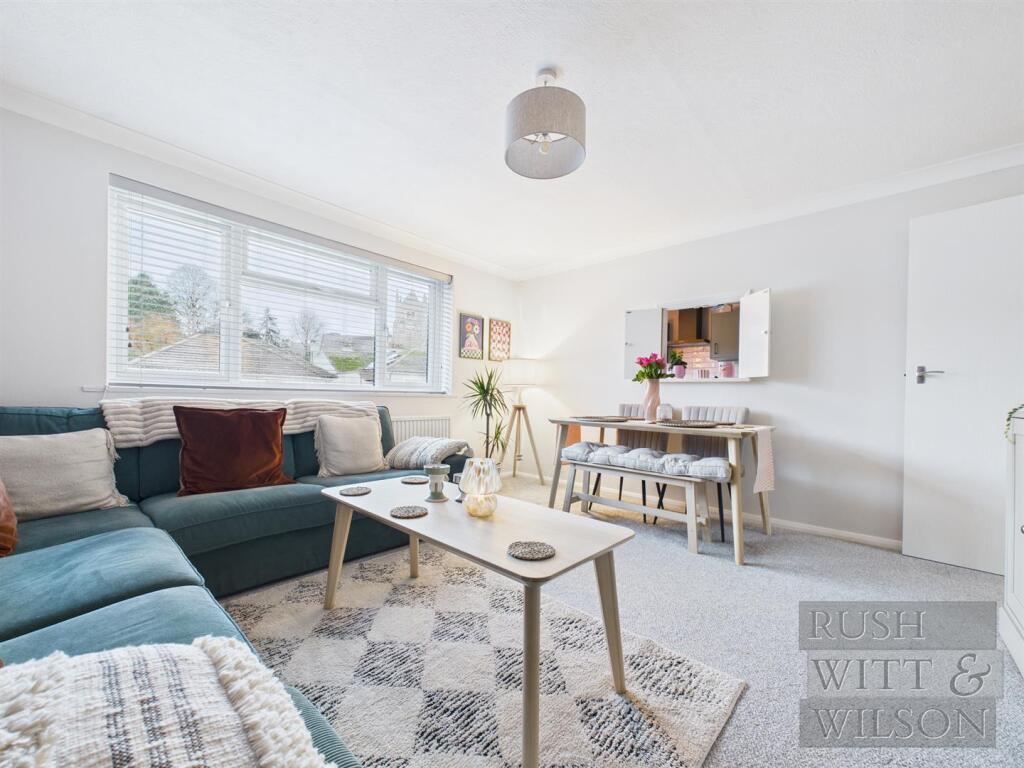 2 bedroom apartment for sale in Fearon Road, Hastings, TN34