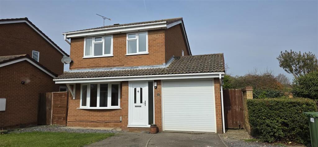 Main image of property: Thirlmere, Stukeley Meadows