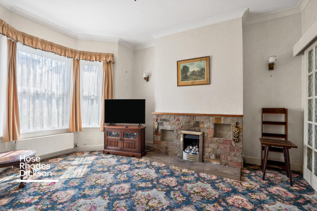 House in Shanklin, Lower Hyde, Luccombe - View 2