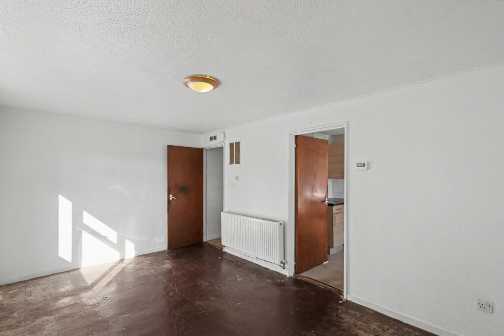 Apartment in Bradford, Trident - More