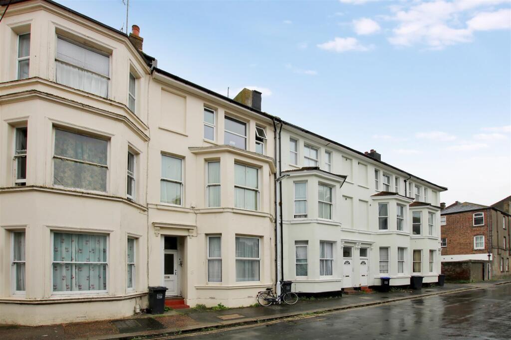 Main image of property: Western Place, Worthing, BN11