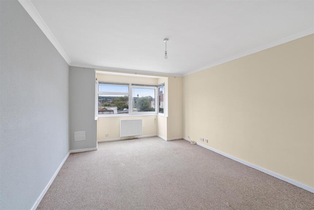 Apartment in Bristol - View 4