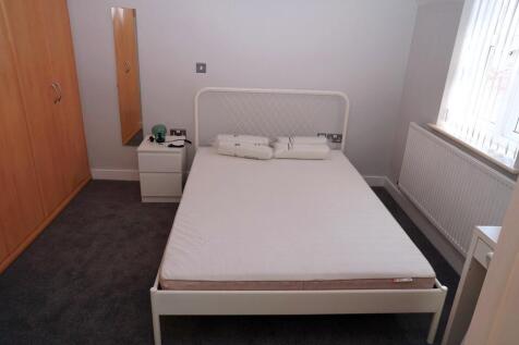 Room 5 (Pic 1)