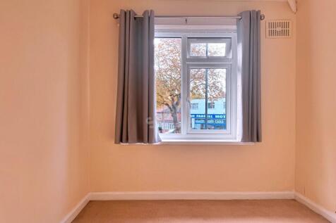 Bedroom - Small