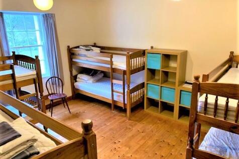 Inchnadamph Lodge bedroom 3 (first floor)