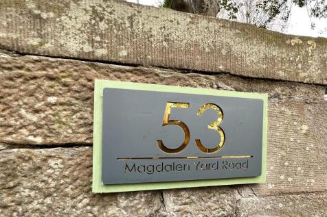 Magdalen Yard Road, Dundee