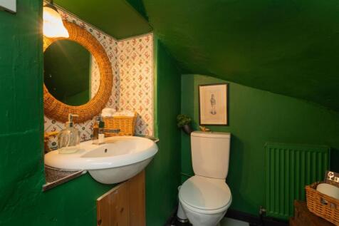 The Old Schoolhouse, West Green, Culross, KY12 8JH