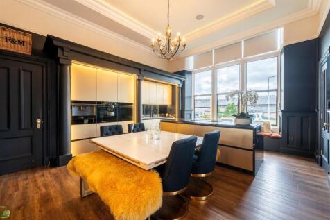 Carnegie Apartments, Dunfermline