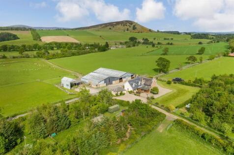 Mid Derry Farm, Kilry, Blairgowrie 4.jpg